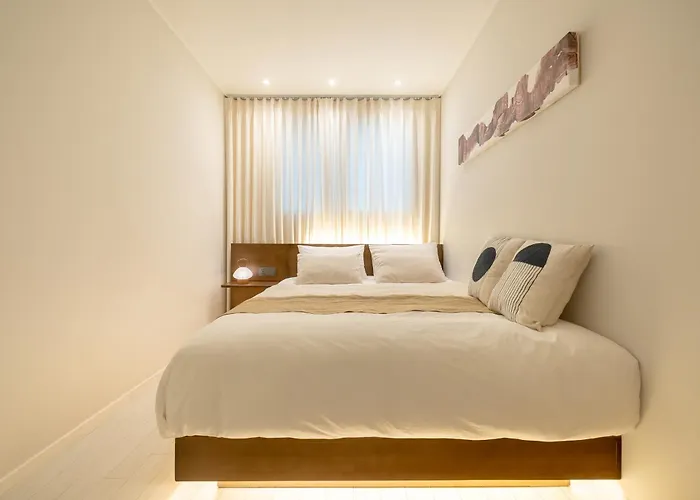 公寓 Hongdae Station 5min 8f View 2br For 6